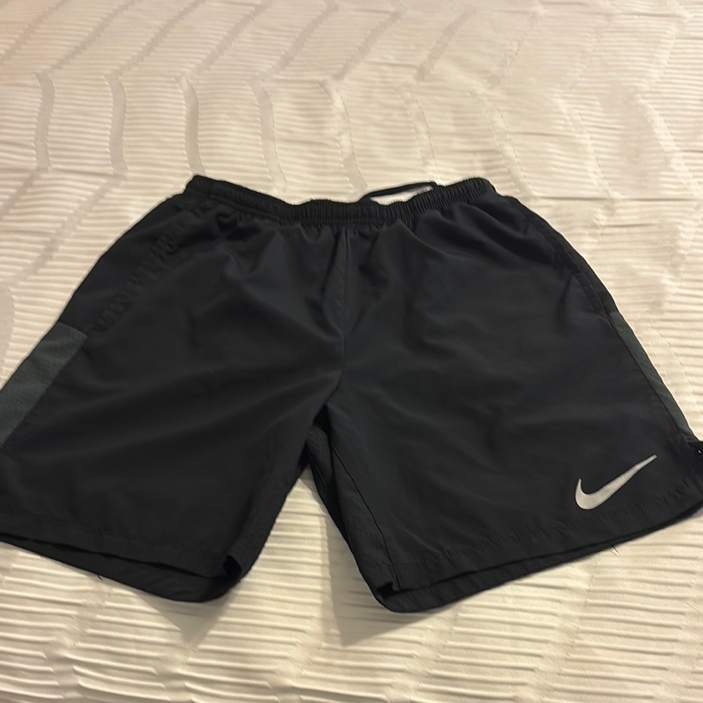Nike Black Athletic Shorts Lightweight Performance